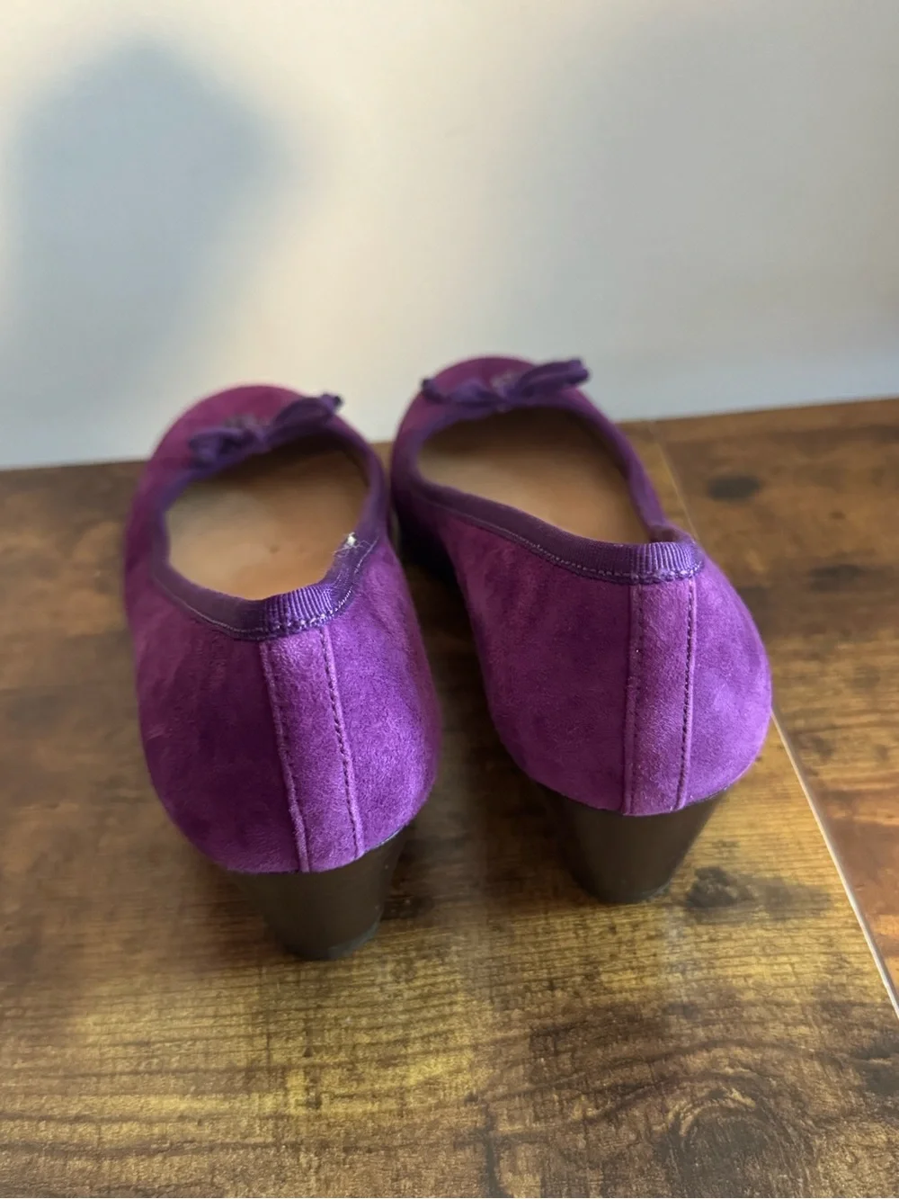 Tory Burch Purple Suede Bow Wedge Pumps Size 7.5